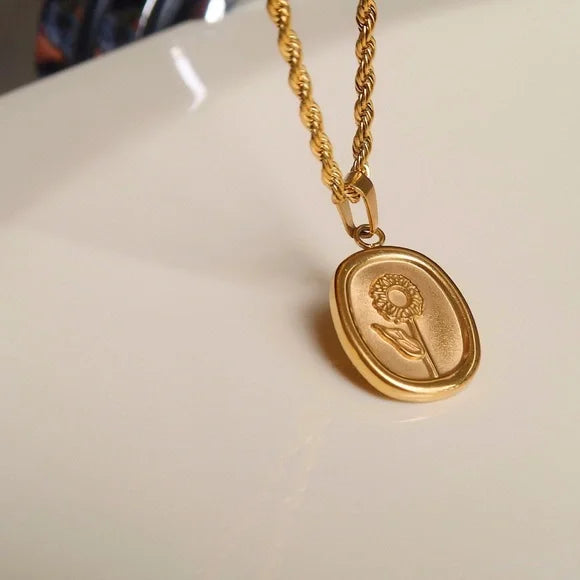 18k gold plated Gleve Anti Tarnish Stainless Steel Gold Gold Rose Necklace buy 1 get 1 free